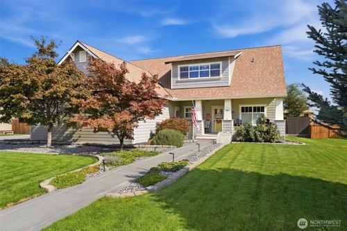 913 Christopher Ln, Pasco, WA, 99301-2068 | Card Image