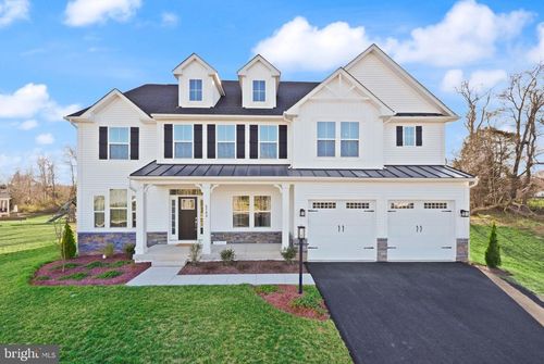 6748 Highlander Ct, WARRENTON, VA, 20187-2622 | Card Image