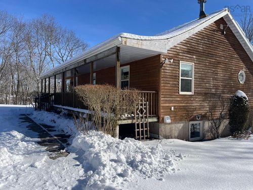 33 Kirk Rd, Middle Stewiacke, NS, B0N1C0 | Card Image
