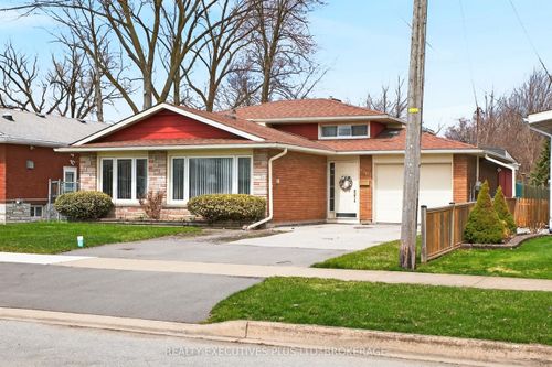 6465 Wendy Drive, Niagara Falls, ON, L2G3H7 | Card Image