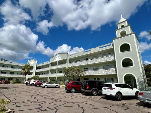 39-2257 World Parkway Boulevard W, Clearwater, FL, 33763 | Card Image