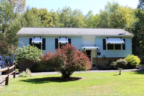 145 Tunnel Rd, Nicholson, PA, 18446-8217 | Card Image