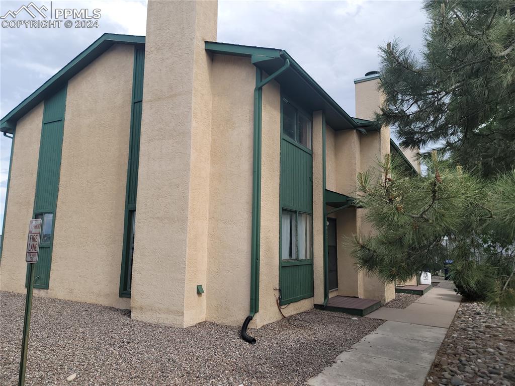 Washo Cir, Colorado Springs, CO 80915