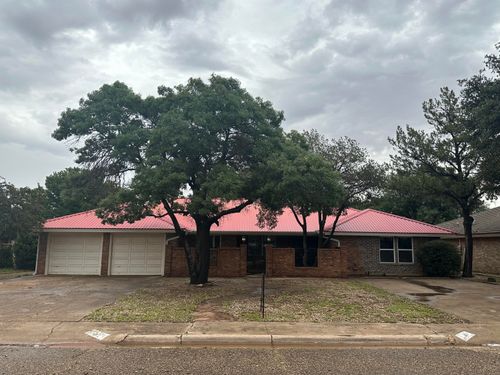 2025 Mustang Dr, Levelland, TX, 79336-6700 | Card Image