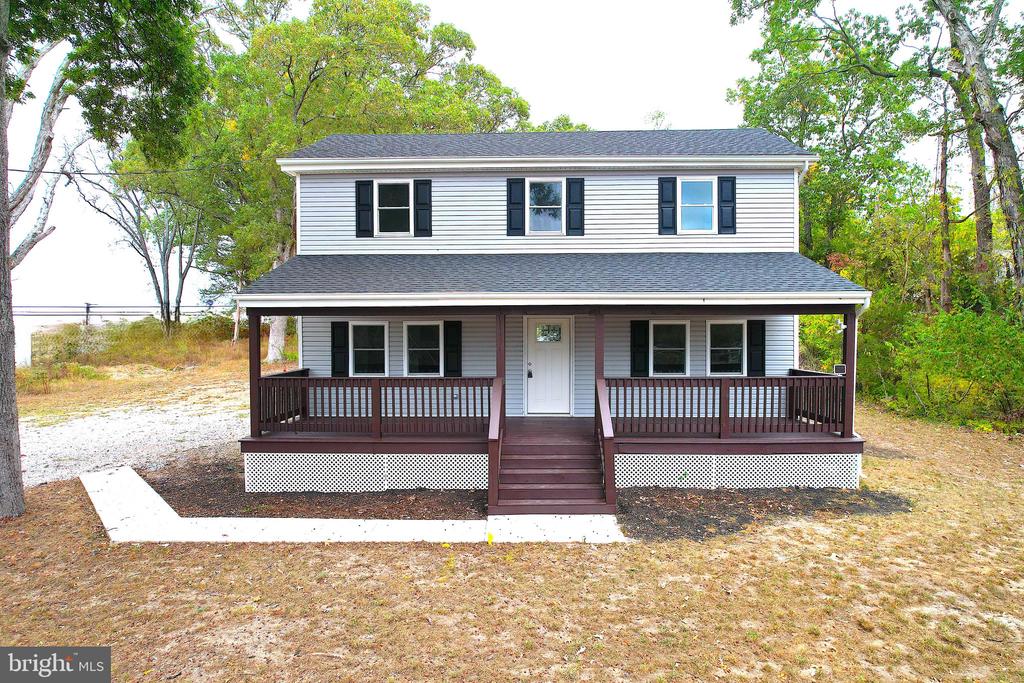 Oak Rd, Vineland, NJ 08360