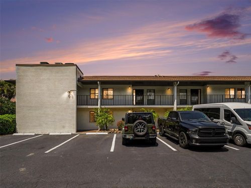 1a-7205 Curtiss Avenue 1a Avenue, SARASOTA, FL, 34231 | Card Image