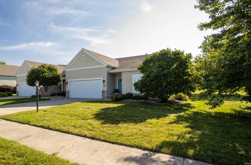 175 Oakdale St, Kouts, IN, 46347-9300 | Card Image