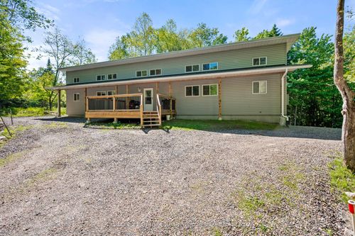 51 Av Farmcrest, Haliburton, ON, K0M1S0 | Card Image