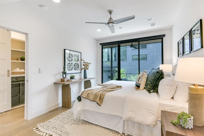 1 - 1904 Sl Davis Ave, Condo with 3 bedrooms, 4 bathrooms and 3 parking in Austin TX | Image 22