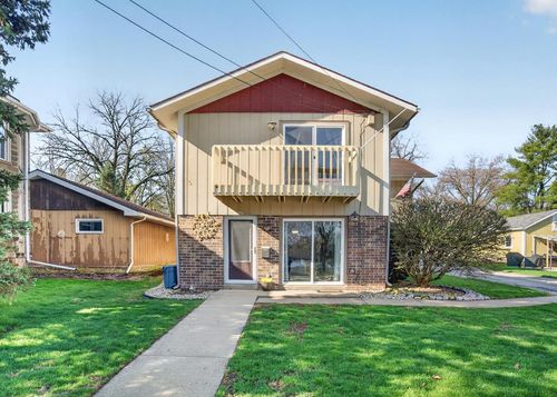 445 W Chestnut Street, Burlington, WI, 53105 | Card Image