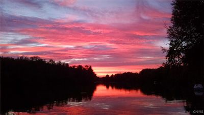 being on the water is fabulous | Image 3