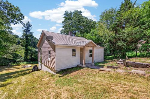 117 Wilson Ave, Galax, VA, 24333-3126 | Card Image