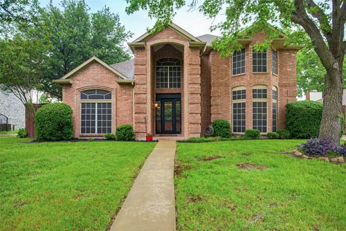 241 Magnolia Dr, Coppell, TX, 75019-3286 | Card Image