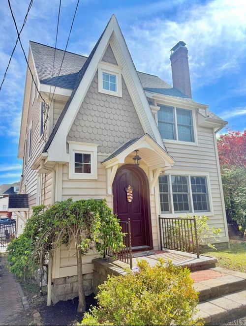 200 W Horner St, Ebensburg, PA, 15931-1319 | Card Image