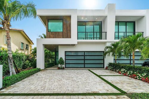 326 Ne Wavecrest Way, Boca Raton, FL, 33432-4222 | Card Image