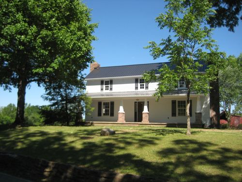 1000 Ewing Albright Rd, Ashland City, TN, 37015-6048 | Card Image