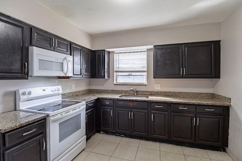 404 Nw 5th Ave, Boynton Beach, FL, 33435-3741 | Card Image