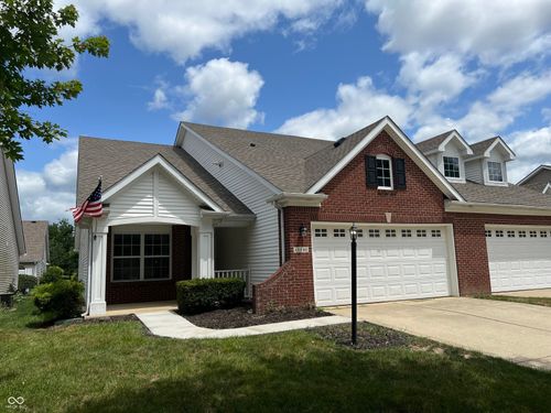 12140 Black Hills Dr, Fishers, IN, 46038-5486 | Card Image