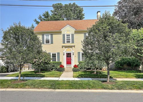 41 Stadium Rd, Providence, RI, 02906-3309 | Card Image