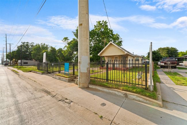 1413 Singleton Blvd, House other with 0 bedrooms, 1 bathrooms and null parking in Dallas TX | Image 6