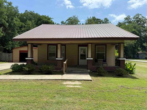 211 S 1st St, Heber Springs, AR, 72543-3907 | Card Image