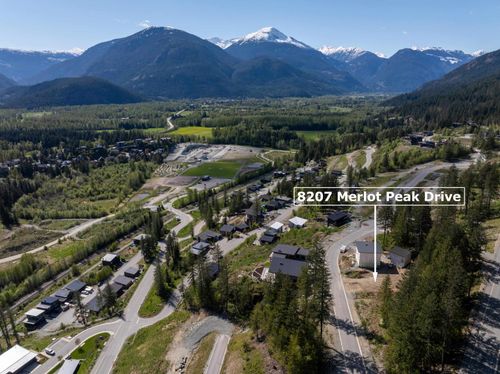 8207 Merlot Peak Dr, Pemberton, BC, V0N2L3 | Card Image