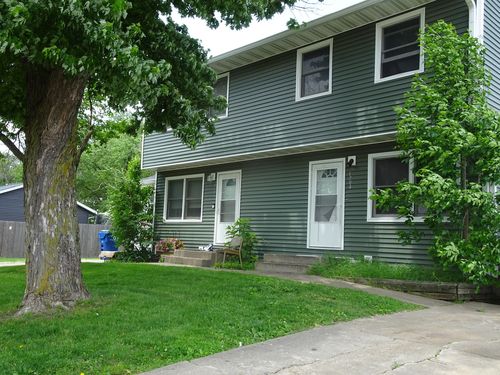 1704 W 55th St, Davenport, IA, 52806-2515 | Card Image