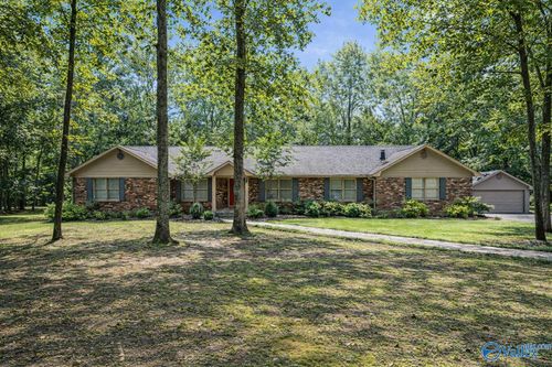 4411 Autumn Leaves Trl Se, Decatur, AL, 35603-5340 | Card Image