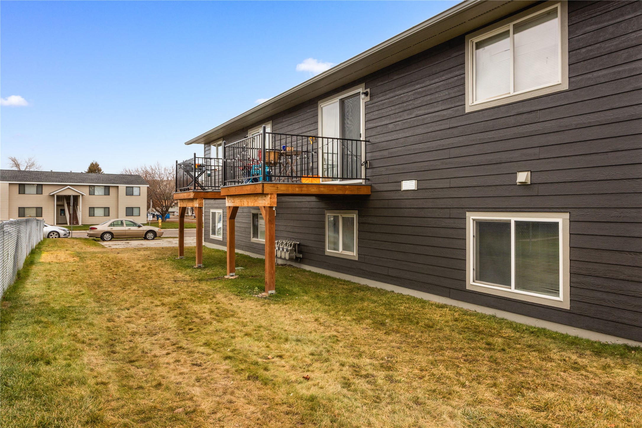 Commercial Sale in Lolo 5