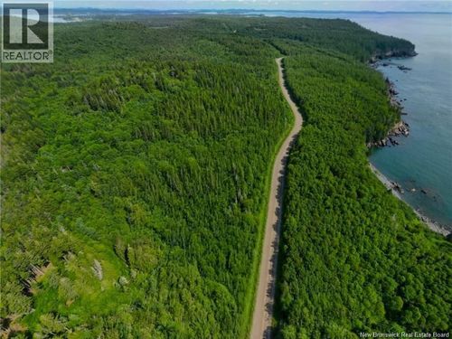 341 Fundy Dr, Wilsons Beach, NB, E5E1Y7 | Card Image