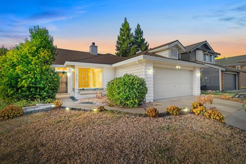 3731 Willow Bend Pl, Antelope, CA, 95843-5430 | Card Image