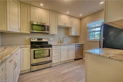 1398 Myerlee Country Club Blvd, FORT MYERS, FL, 33919-6621 | Card Image