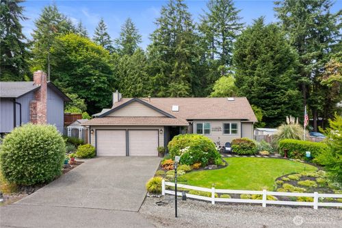 31405 51st Ave Sw, Federal Way, WA, 98023-2025 | Card Image