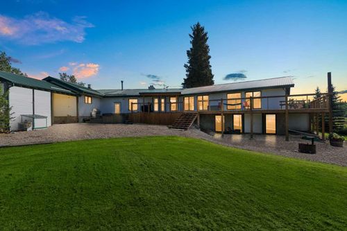 5241 Township Road 320, Rural Mountain View County, AB, T0M1X0 | Card Image