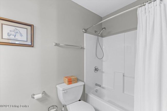 102 - 945 Baxter Ave, Townhouse with 2 bedrooms, 4 bathrooms and null parking in Louisville KY | Image 28