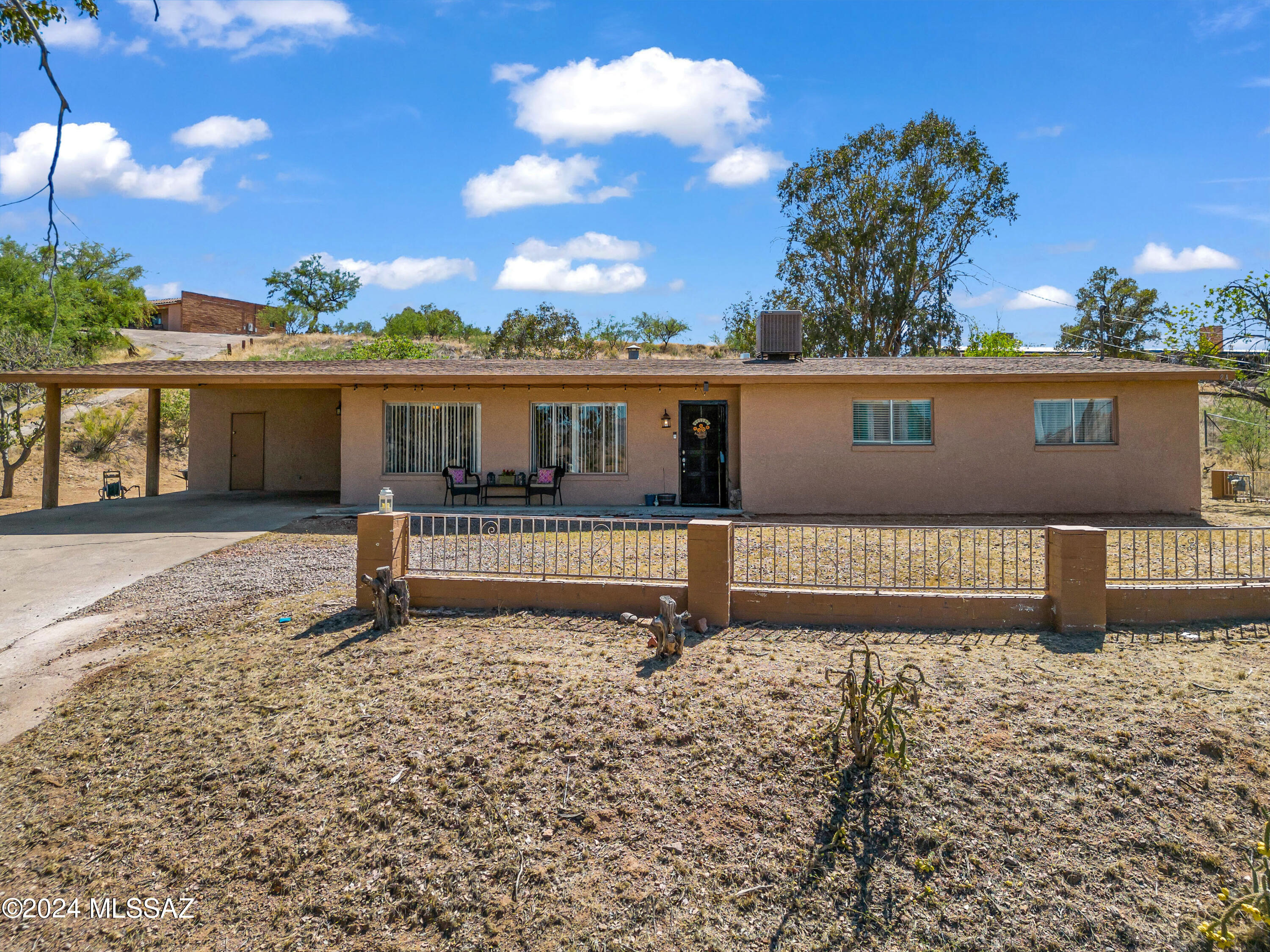 Silver Lode Trl, Nogales, AZ 85621