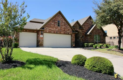 179 Hearthshire Cir, The Woodlands, TX, 77354-3503 | Card Image