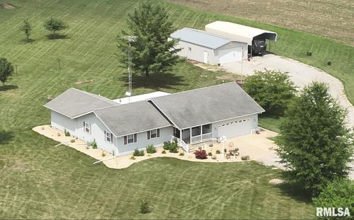 20796 E Il Highway 15, Bluford, IL, 62814-3918 | Card Image