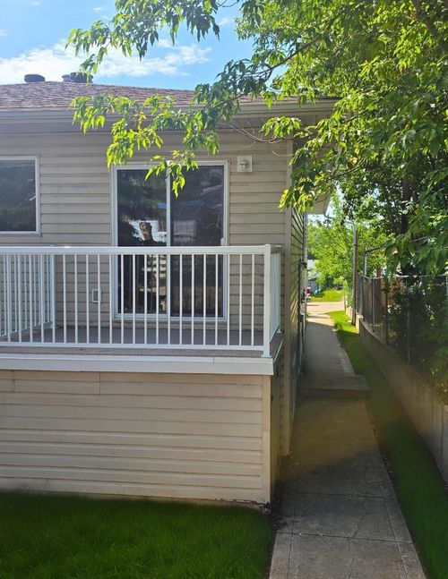 c-9318 106 Avenue, Grande Prairie, AB, T8V1H7 | Card Image