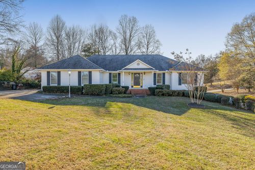 605 Chenocetah Dr, Cornelia, GA, 30531-4406 | Card Image
