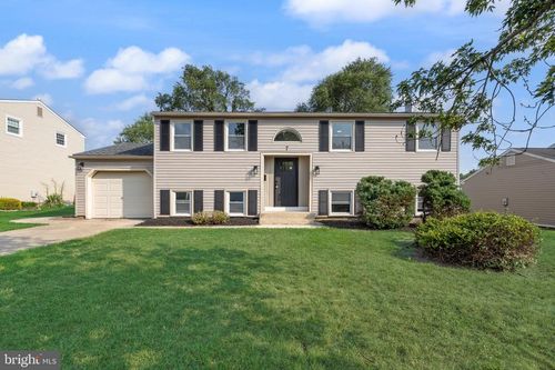 7 Stone River Rd, Clementon, NJ, 08021-2830 | Card Image