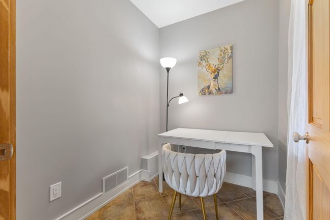 Vivid Spaces_1096 14th Ave SE_16.JPG | Image 14