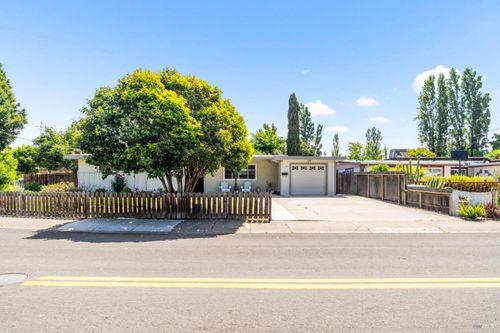 125 Los Altos Pl, American Canyon, CA, 94503-1019 | Card Image