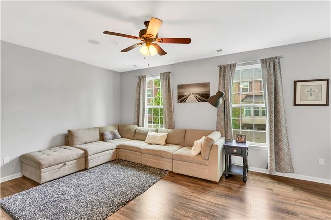 1503 Pointe View Dr, Townhouse with 3 bedrooms, 3 bathrooms and 2 parking in Mars PA | Image 8