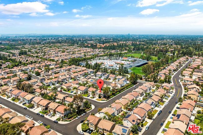 33 Halifax Pl, House other with 3 bedrooms, 3 bathrooms and 2 parking in Irvine CA | Image 31