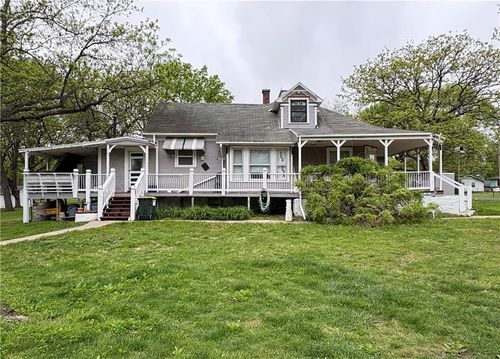 507 W Hale Street, Spring Hill, KS, 66083 | Card Image