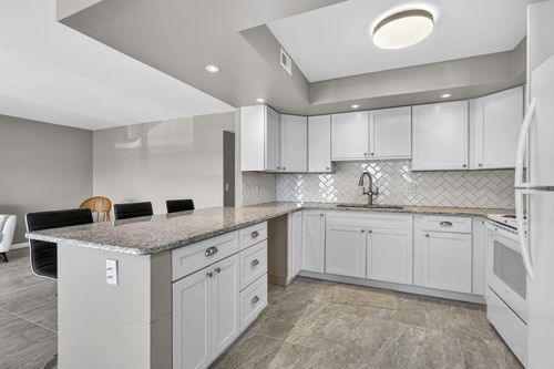 105 Greenbrier C, West Palm Beach, FL, 33417 | Card Image