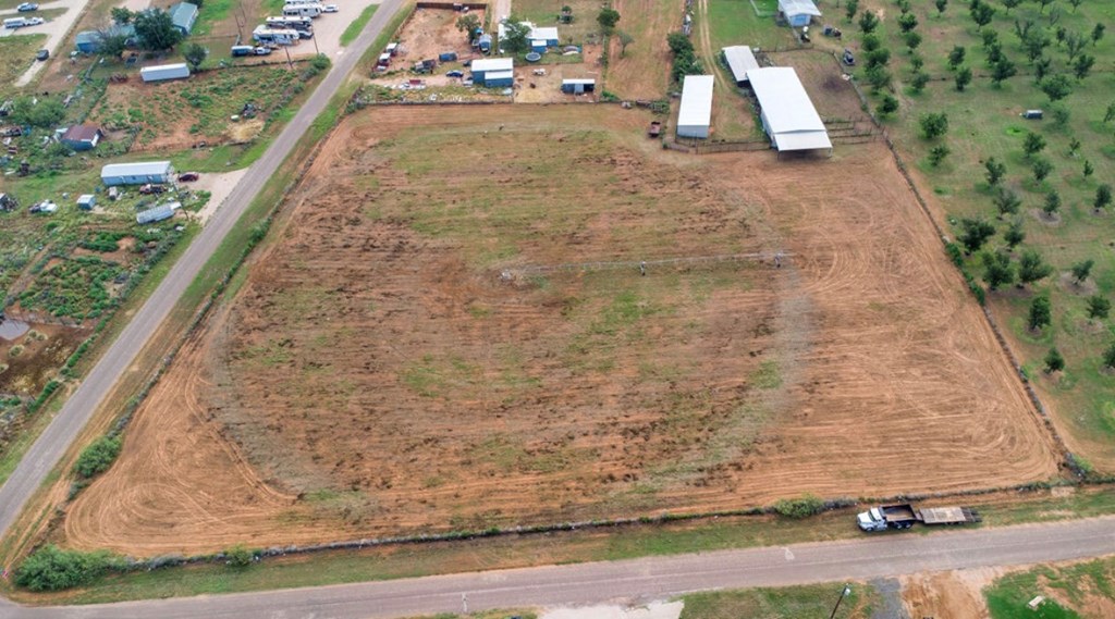 Land in Andrews 3