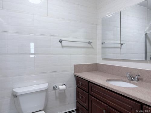 fl-2nd-1438 144th Pl, Whitestone, NY, 11357-2411 | Card Image