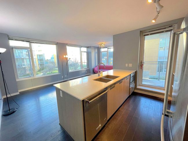 502 - 7688 Alderbridge Way, Condo with 2 bedrooms, 2 bathrooms and 1 parking in Richmond BC | Image 10